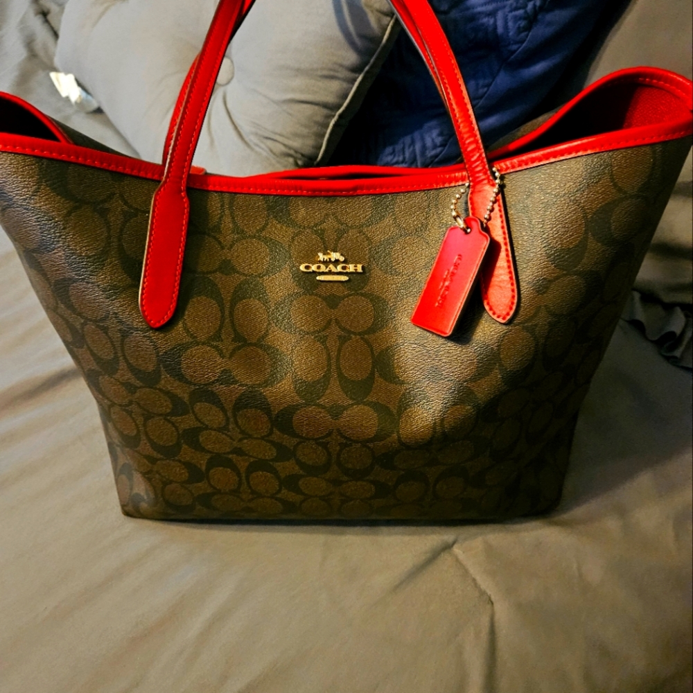 Coach Tote